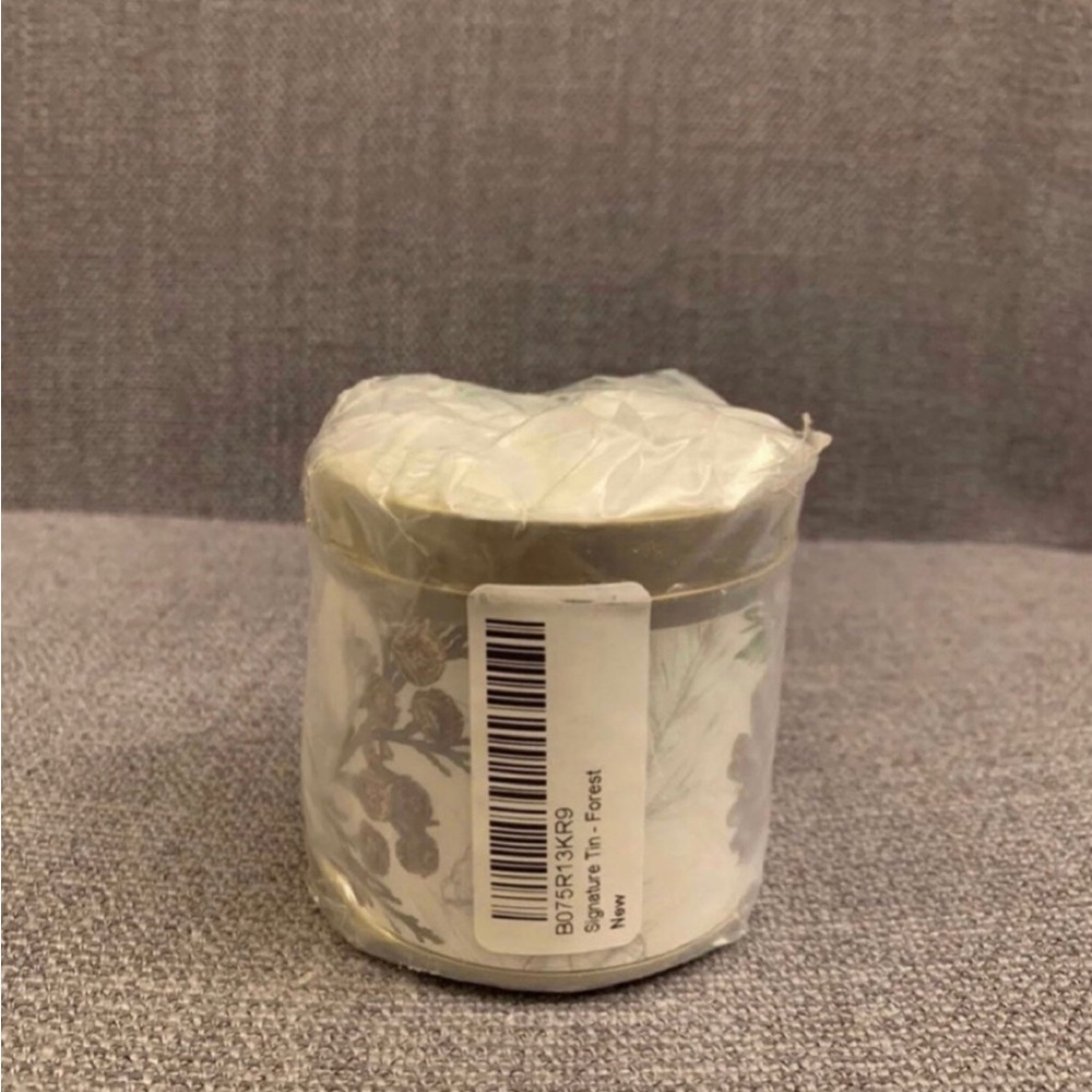New Signature Tin - Forest candle 8oz